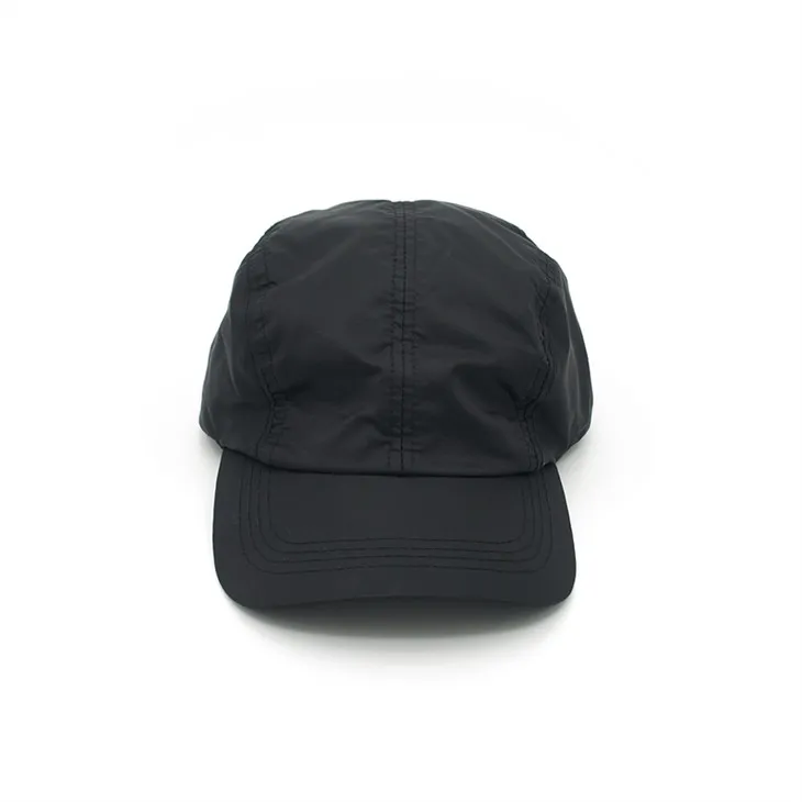 কালো পলিয়েস্টার ক্যাপ