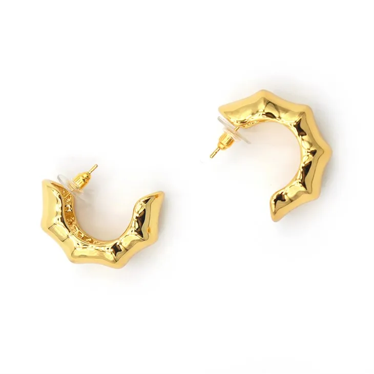 পাফি শার্লট হুপস